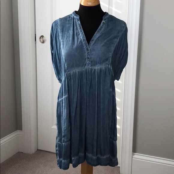 Free People Tops - Free People size sm, like new dress/top!